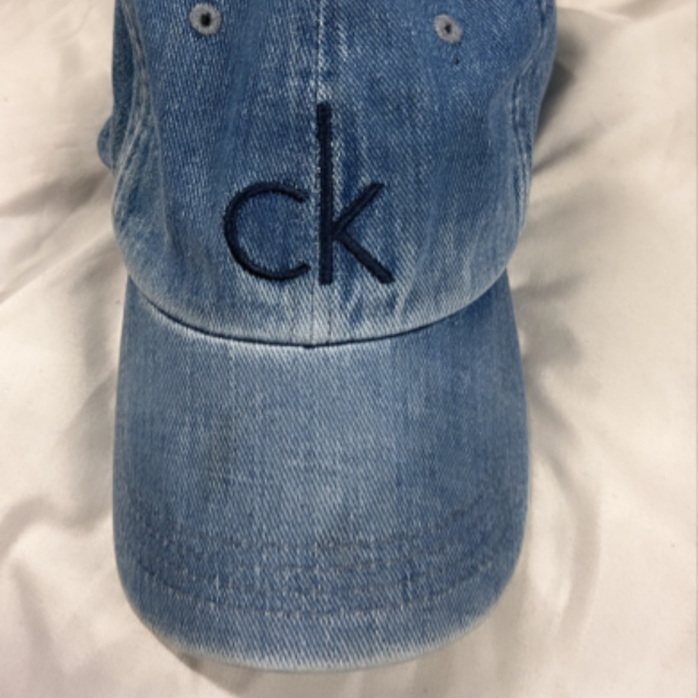 Jean hat
